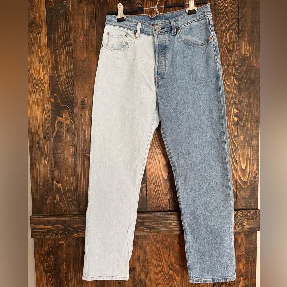 Levi's Two-Tone Light Blue & White Straight Jeans